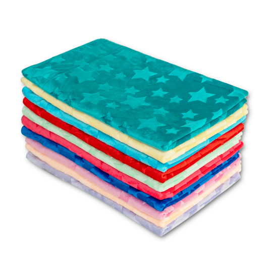 Green star-patterned pet blanket